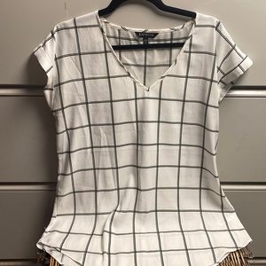 Express Short Sleeve V Neck Blouse